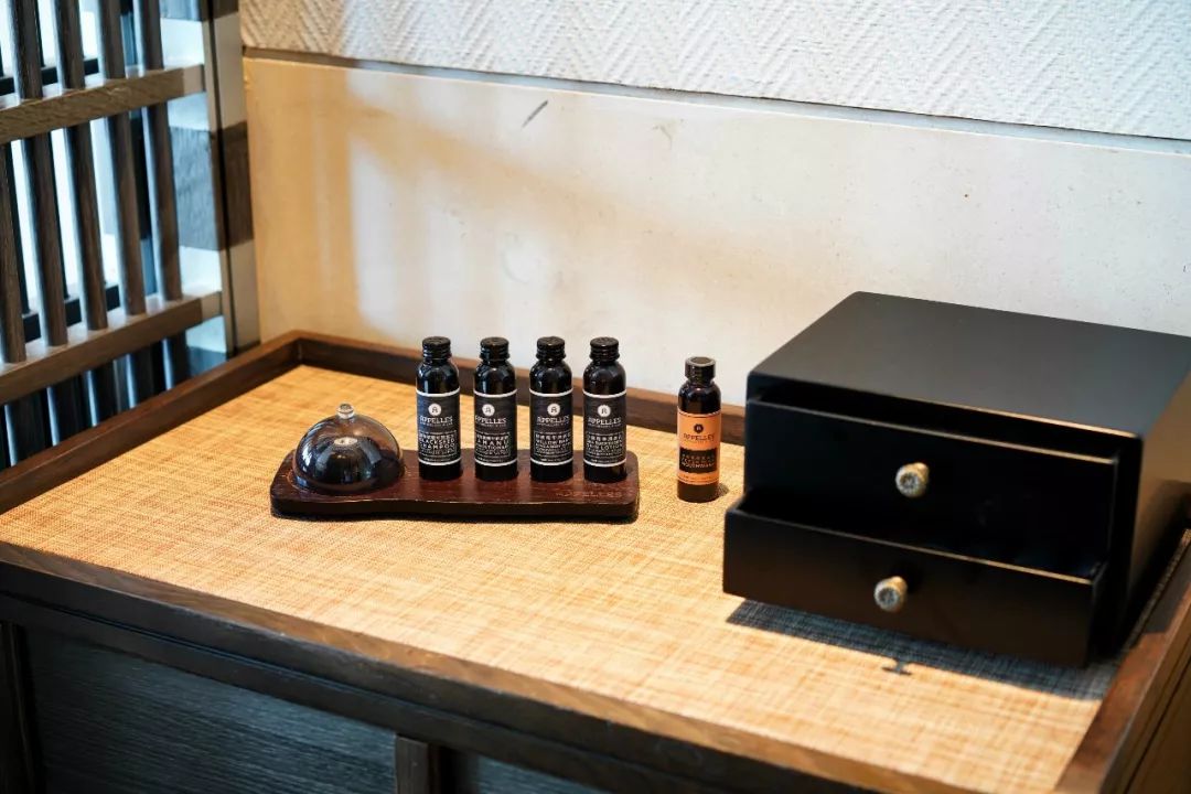 住酒店带什么必备品安全,住酒店一次性必备用品要准备哪些