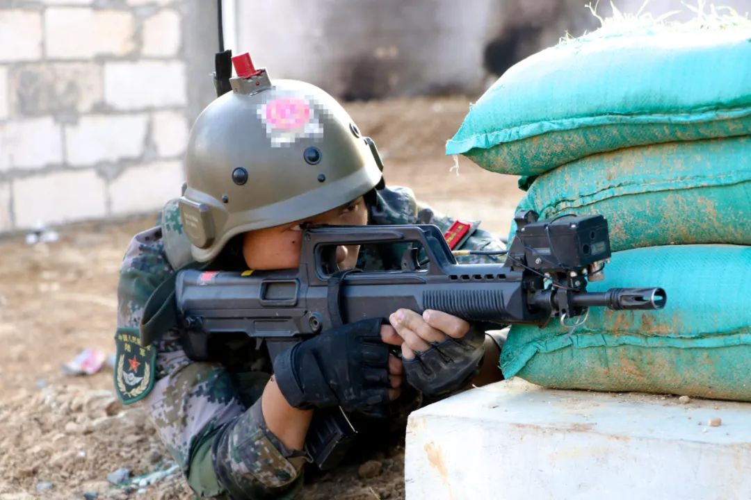 閲嶈繑涓夌晫,閫佸埆涓夌晫