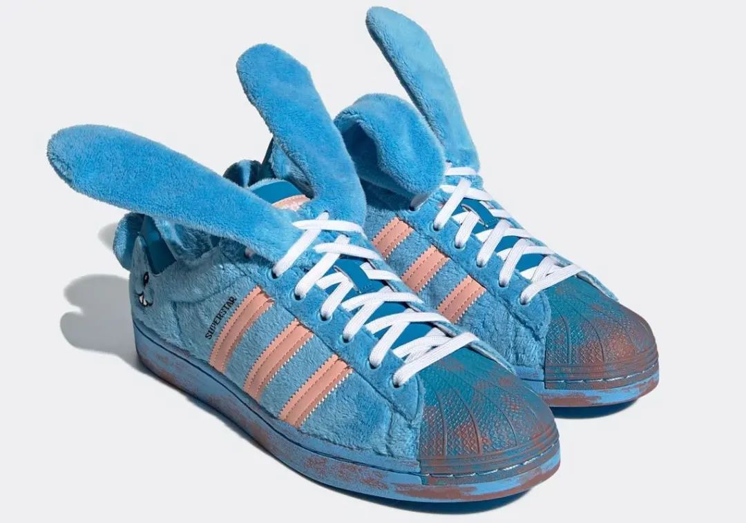 杨幂和杨颖的同款鞋,杨幂和baby同款鞋