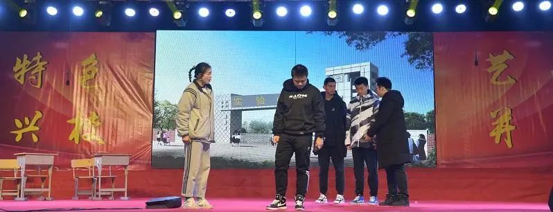 株洲市十八中学艺术节圆满告捷,株洲八中文艺表演