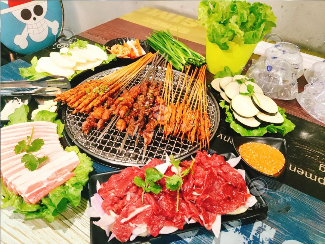 【卢氏丨陳家烤肉】69.9元吃门市价198元烤肉套餐，鲜牛肉+猪五花+羊肉串+烤鸭肠……属于肉食主义的狂欢来啦！