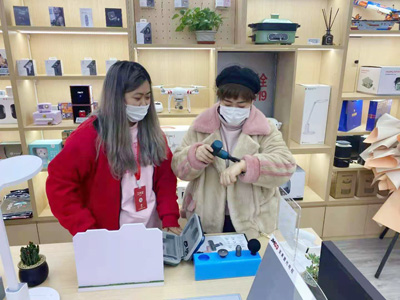 “百脑惠”与“京东”“联姻”：线上线下强强联合填补鹤城IT行业空白