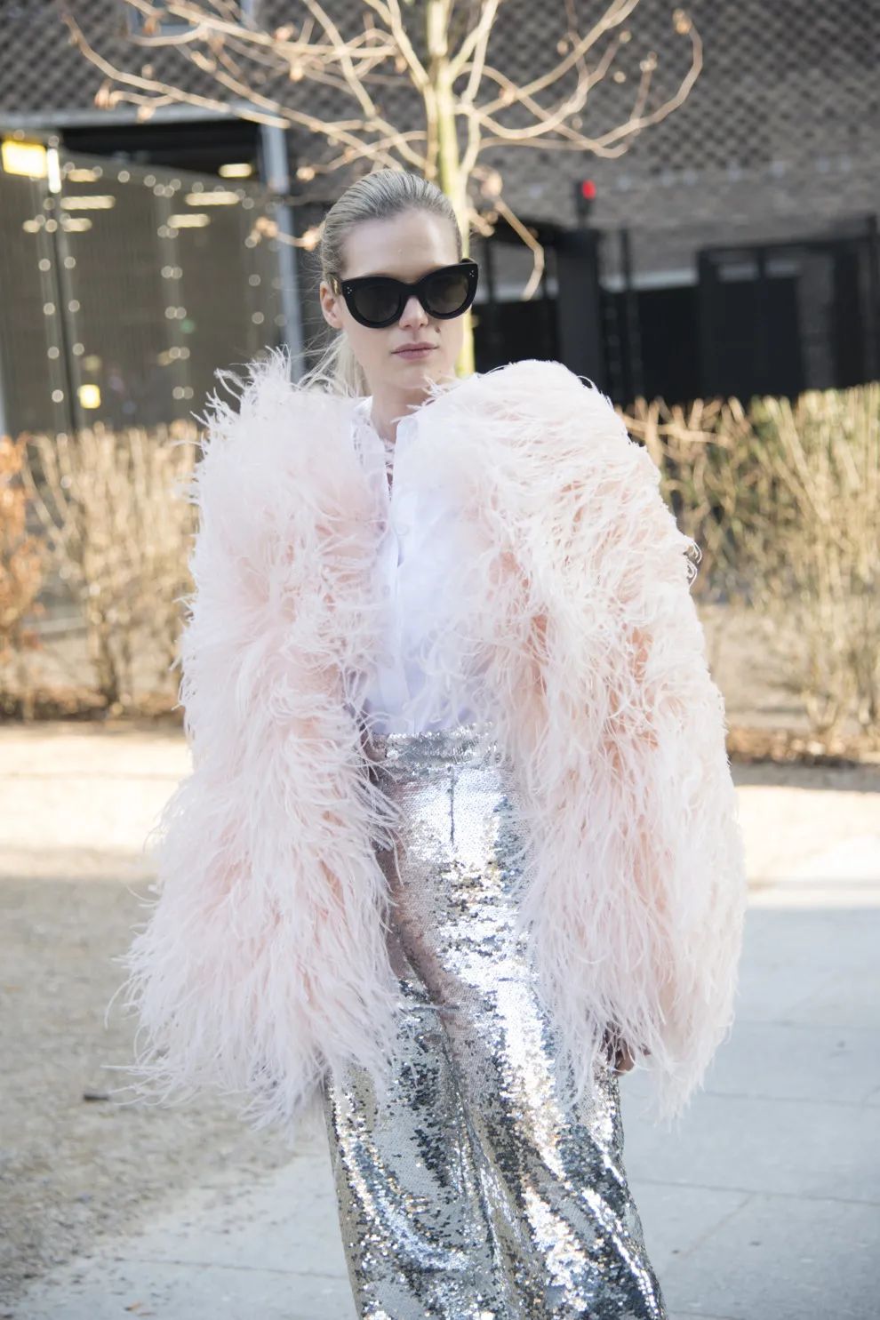 金属风单品,金属感银色和白色