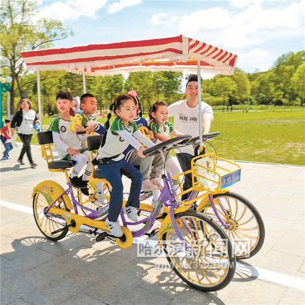 潮平岸阔催人进奋楫扬帆启新程,潮平岸阔催人进风正扬帆图片