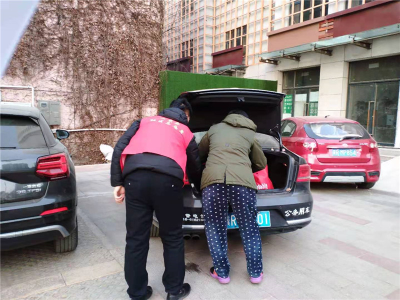 一道靓丽的风景线文章600字,一道靓丽的风景线什么意思