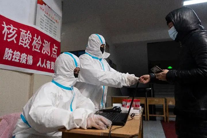 大冬天的，这对东北母女竟离开海南回乡战疫