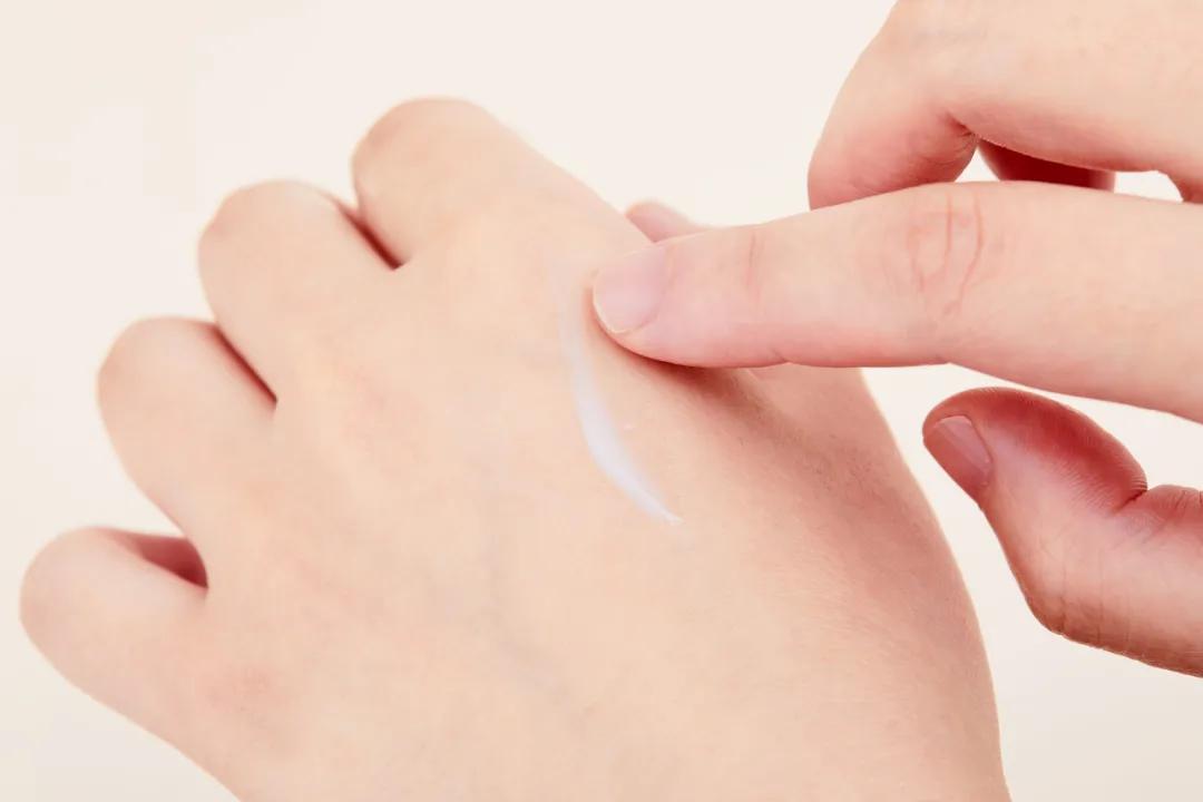 怎么科学有效延缓皱纹,9个原因让你的皱纹长得飞快