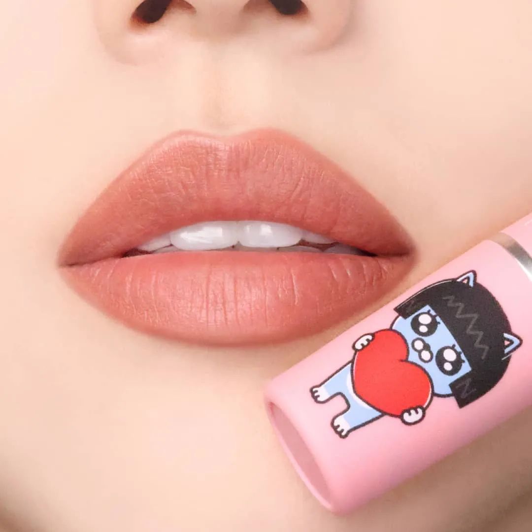 盘点那些年超难用的美妆单品,春季必备10款时尚美妆新品推荐