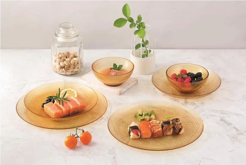 今天骨折价！快把这款黄磊、佟大为都在用的“锅中皇后”搬回家↘