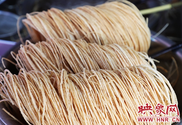 淮滨炸馓子视频,淮滨县麻里馓子