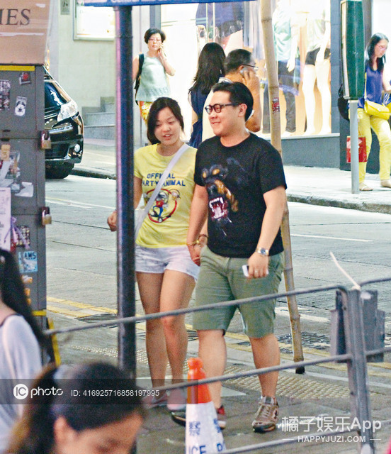 章小蕙女儿钟嘉晴相认吗,章小蕙和钟嘉晴关系