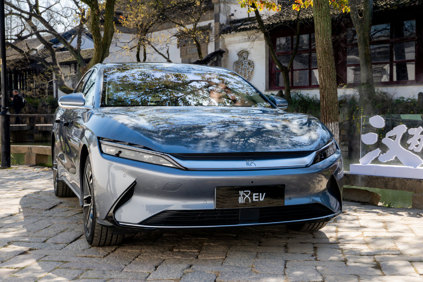 开车太麻烦这几款电动车值得入手,最新的国产电动车推荐分析优缺点