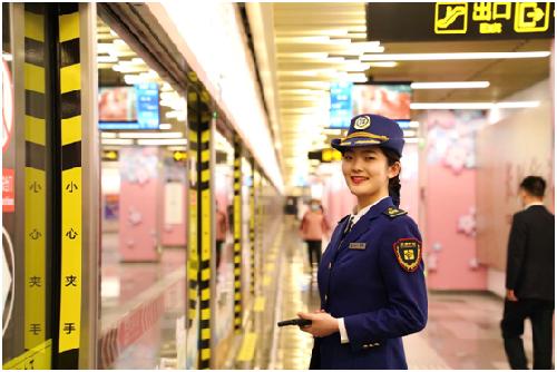 我们的新年工装,我们的工作服好看吗