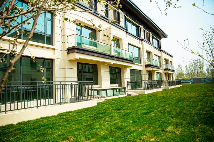 聊城第一张地下车位预售许可证：当代江北水镇项目