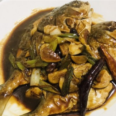 臭小苏说，想吃“红烧鲳鱼”啦