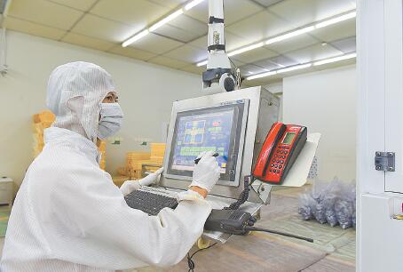 光伏产业增强自身优势,加快光伏产业前沿技术研发和升级