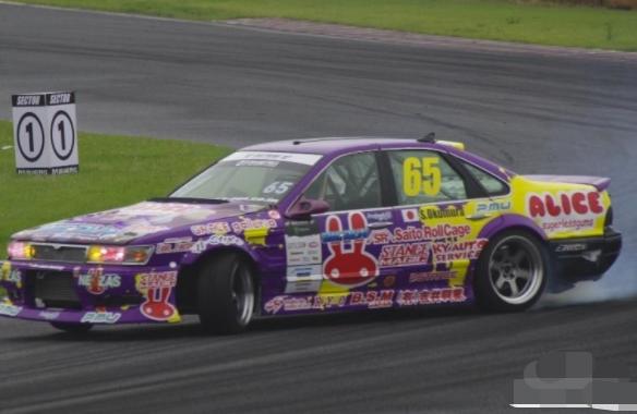 斯巴鲁brz和丰田86谁更合适漂移,丰田86和brz哪个更好漂移