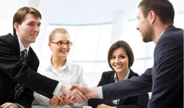 23款星瑞豪华砍价视频以及赠品,在4s店买车怎么砍价和赠品