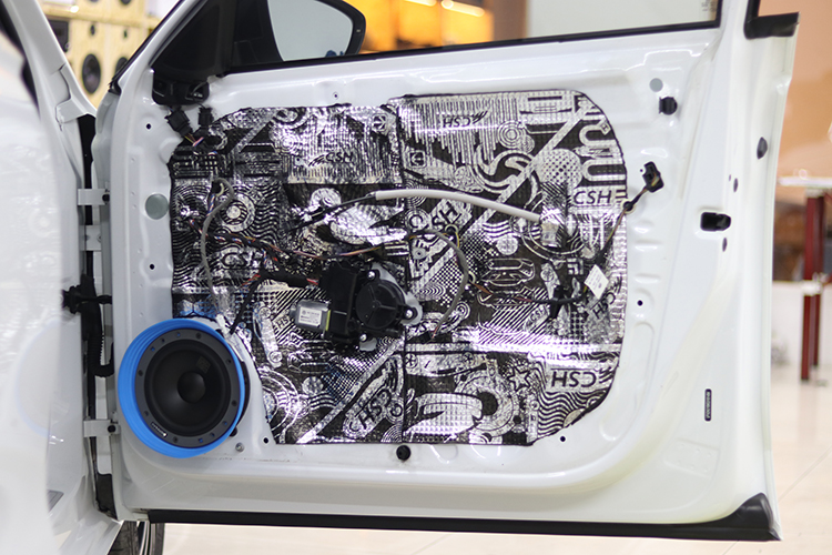 哈尔滨香坊汽车音响改装,哈尔滨汽车音响改装效果图