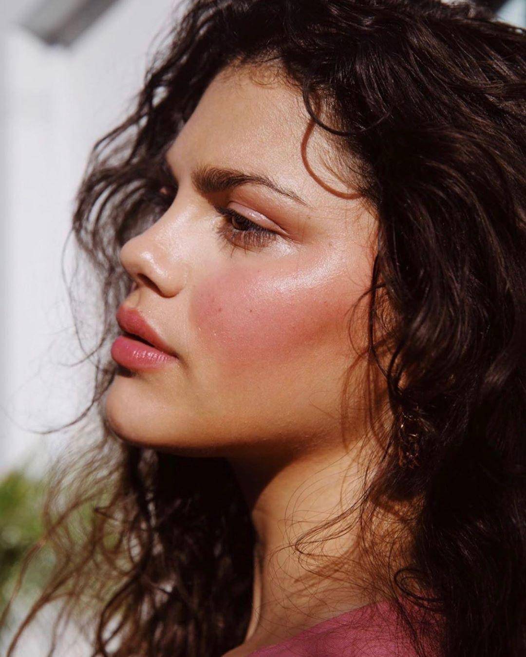 不用妆前乳的底妆画法,不挑粉底的干净底妆画法