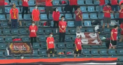 中超允许球迷入场,你会不会突然的出现男生版完全版