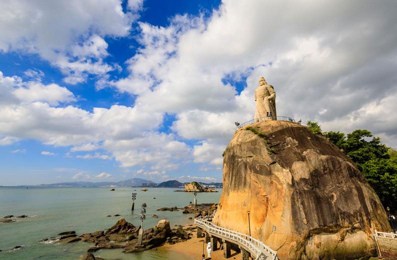 鼓浪屿日光岩菽庄花园别墅,厦门鼓浪屿菽庄花园景点讲解