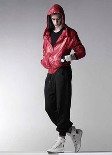 麦昆ALEXANDERMCQUEEN新款套装,alexandermcqueen高定特点
