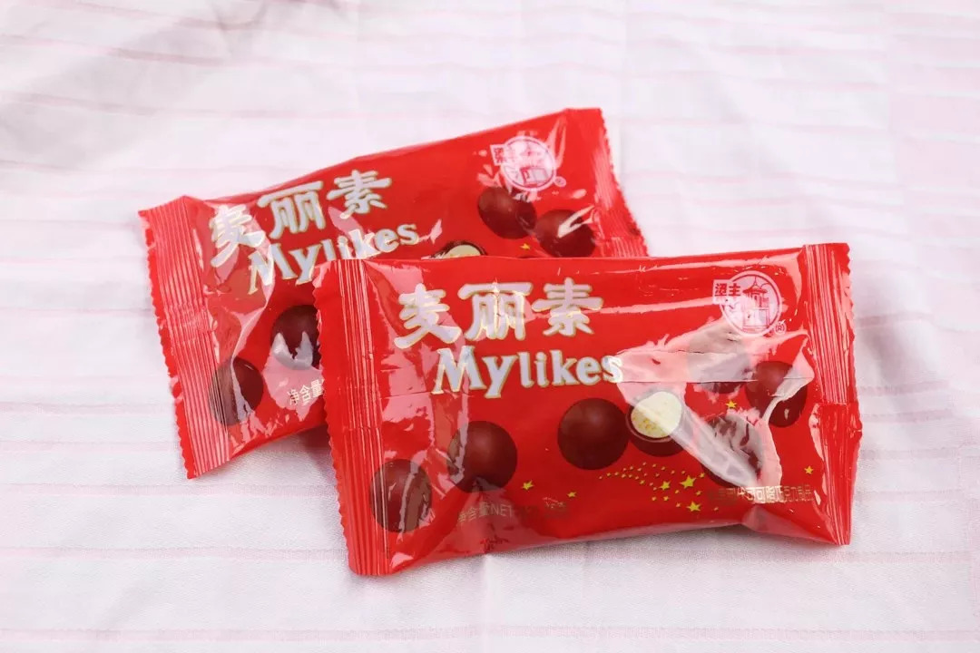 80后的童年回忆零食粘牙糖小卖部,8090后的童年回忆小零食小黄桃