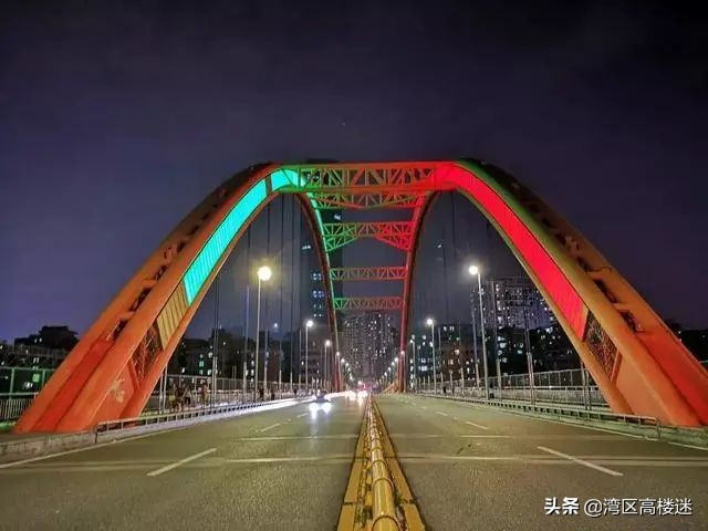正在“长高”的深圳笋岗片，328米宝能中心，华润打造的润弘大厦