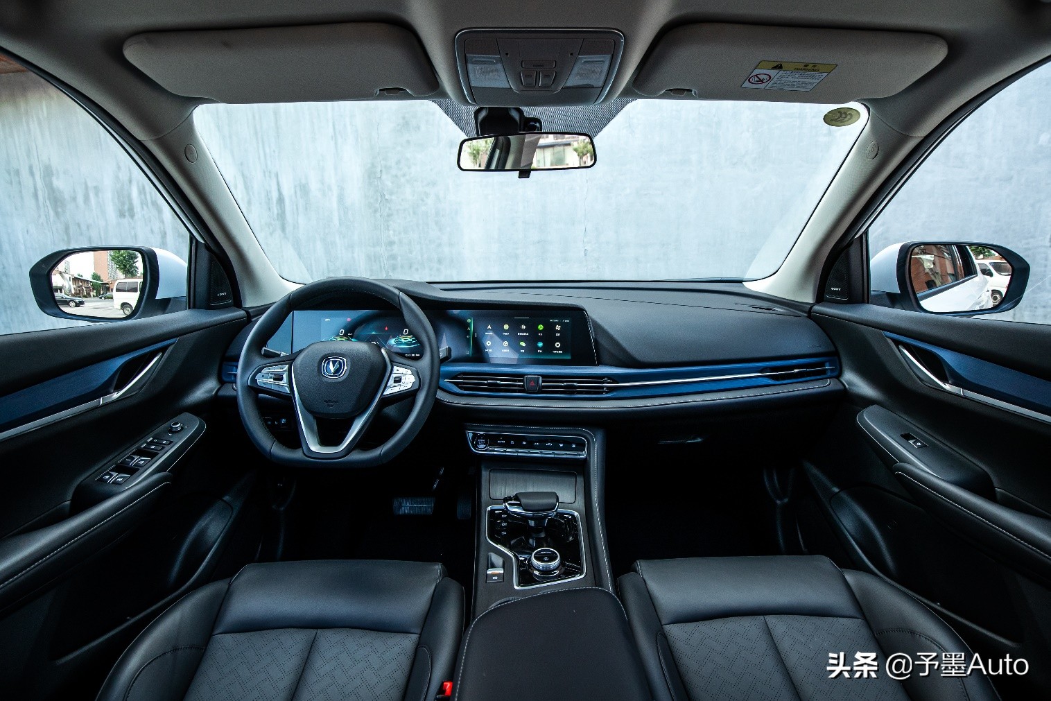 长安cs55plus和比亚迪宋pro,15万左右的新能源汽车电池多少钱
