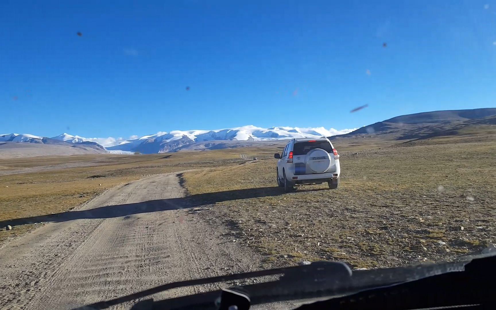 成都租辆普拉多自驾*藏西**，花费令人咋舌，抵得上小白一年工资