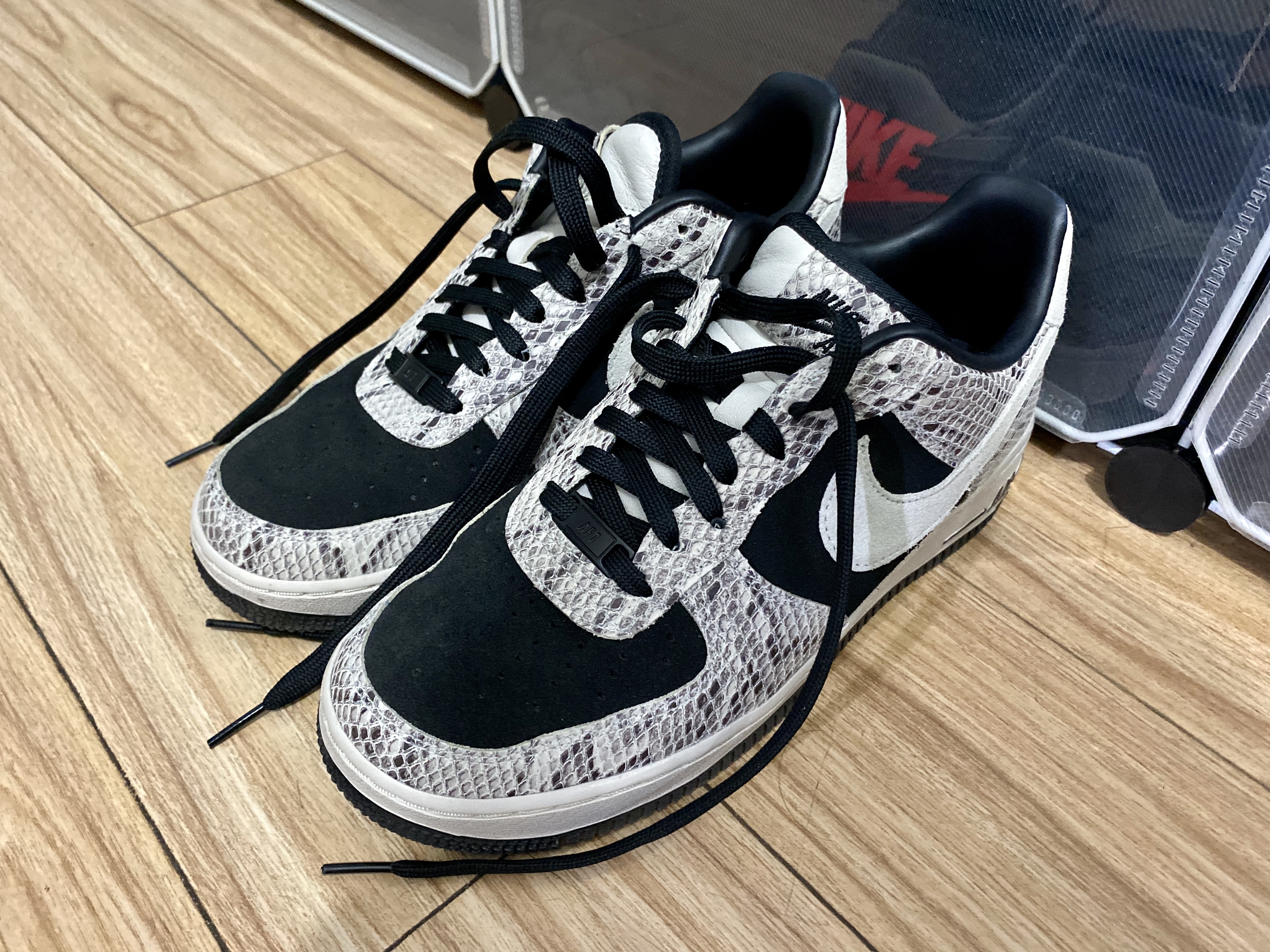 nikeairforce1af1万圣节北卡蓝,nikeaf1洛杉矶配色鸳鸯鞋登场
