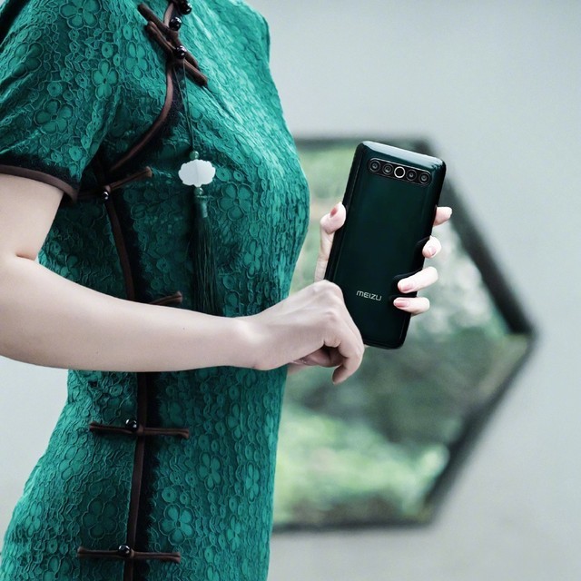 魅族17是顶级屏幕吗,魅族17120hz在哪里设置