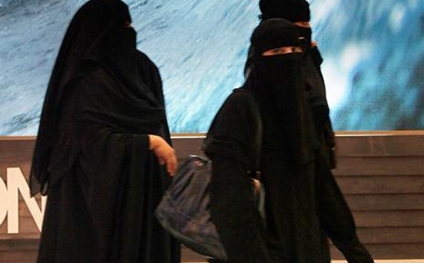 中国女孩嫁给迪拜富豪,嫁给迪拜富豪的中国女孩