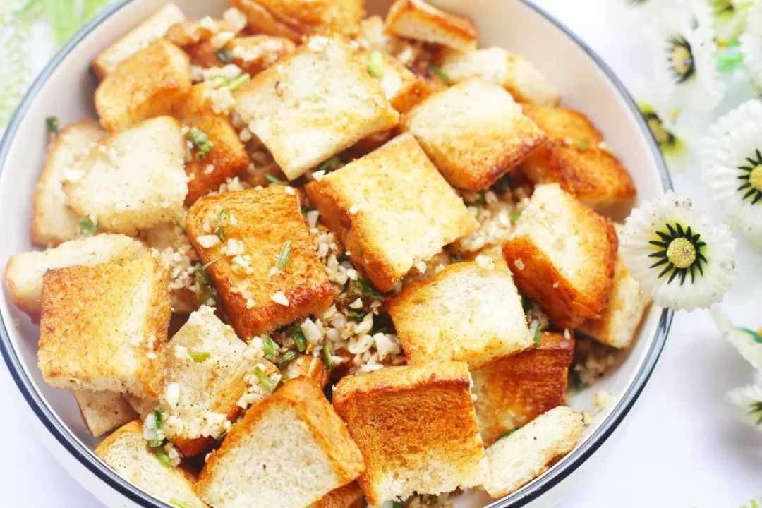 吐司新各种吃法,吐司吃不完能够做什么