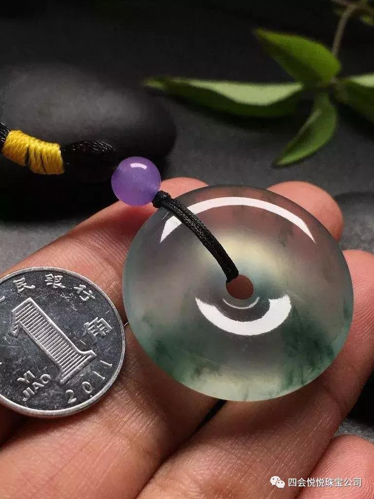 买翡翠平安扣怎么才能买到真的,翡翠平安扣最不值钱的品种图片