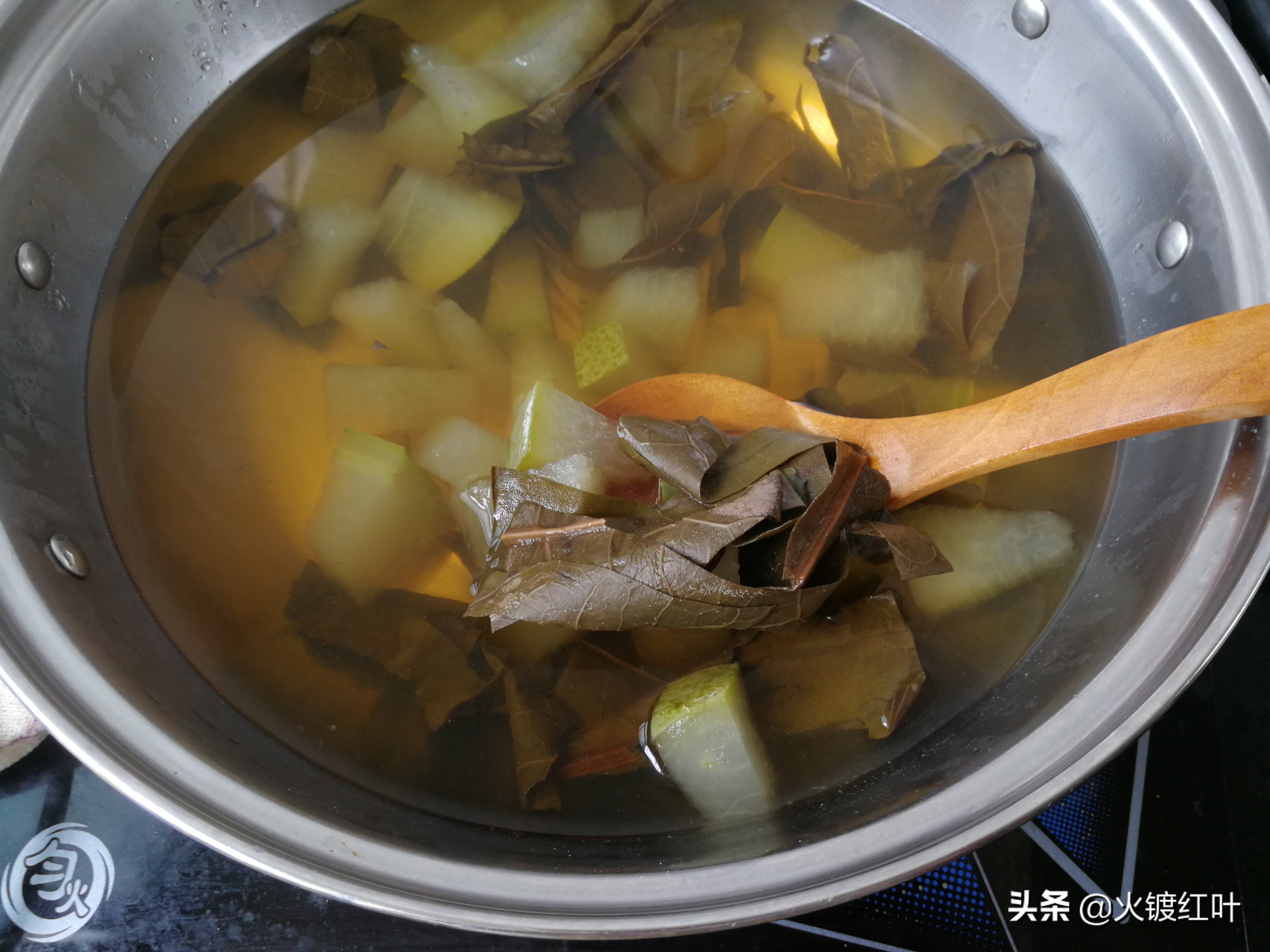 冬瓜何必一定要煲汤，教你这样做，也有消暑解渴，祛湿消肿的效果