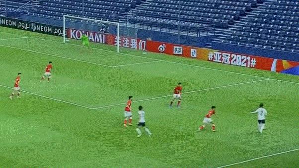 亚冠0-2落后逆转,亚冠第一回合恒大输球