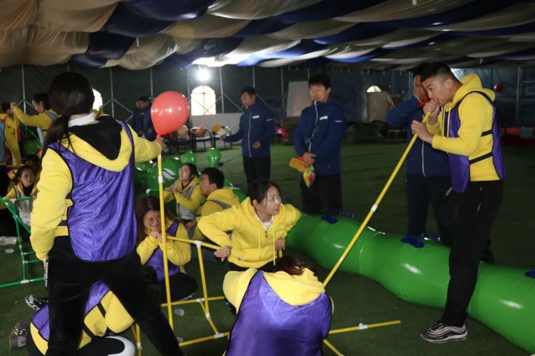 激情成就梦想汗水铸就告捷,激情成就梦想团队铸就辉煌前言