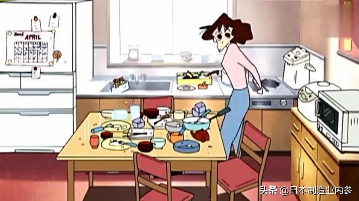 日本零食巨头年销百亿的爆品思路：把25年前的过气产品挖出来，拍拍土，重新卖个好价钱