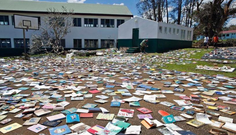 亲戚送的旧衣服该不该丢了,亲戚送的孩子二手衣服能够穿吗