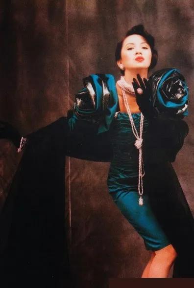 姊呰壋鑺抽樋鎷変集鏈嶈,35骞村墠鐨勬鑹宠姵鏈夊鏁㈢┛