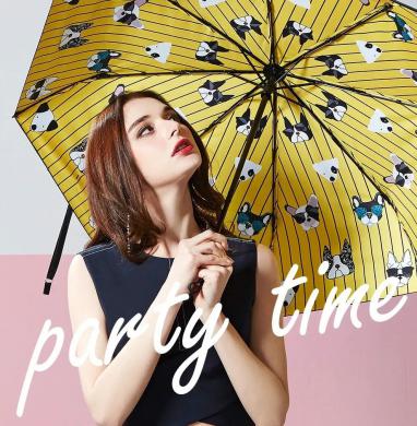 这把小黑伞3折卖89元一把，却有施华洛世奇水晶伞扣，太嚣张了吧