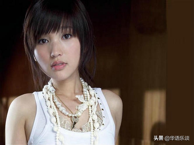 人美歌甜却多年不红的金莎阿姨要从头再来，迎接38岁的天空？