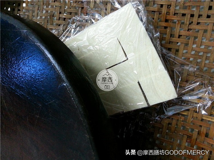 想吃豆腐乳不用买，学会这种做法，在家就能做，放半年都不会坏