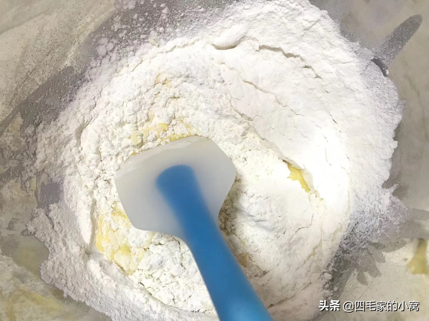 初学者奶油打发蛋糕做法教程,易打发的奶油蛋糕