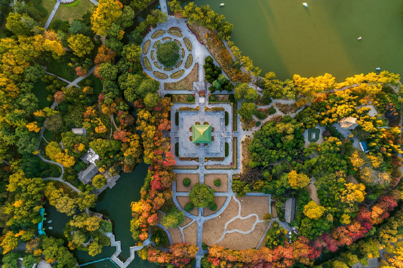 西安五天四夜旅游攻略大雁塔,西安白天合适去哪里玩大雁塔