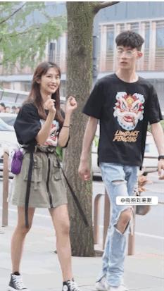 *朝特天**色的时尚街拍，你怎么看这种风气？