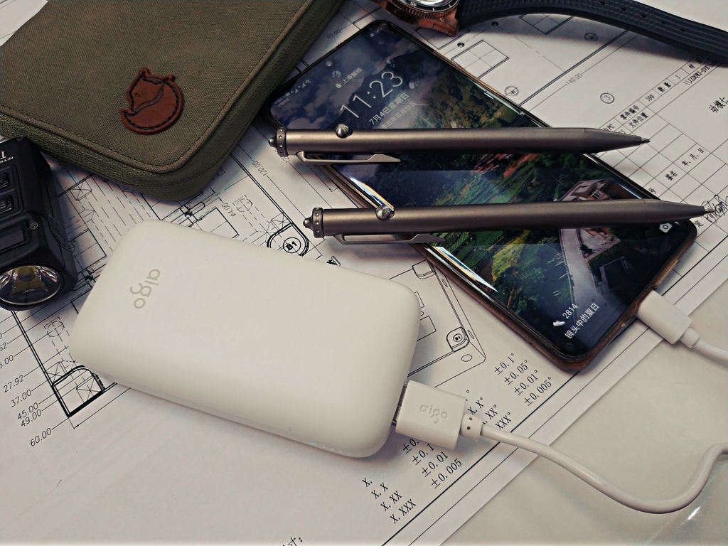 aigo爱国者充电宝,aigo爱国者20000充电宝