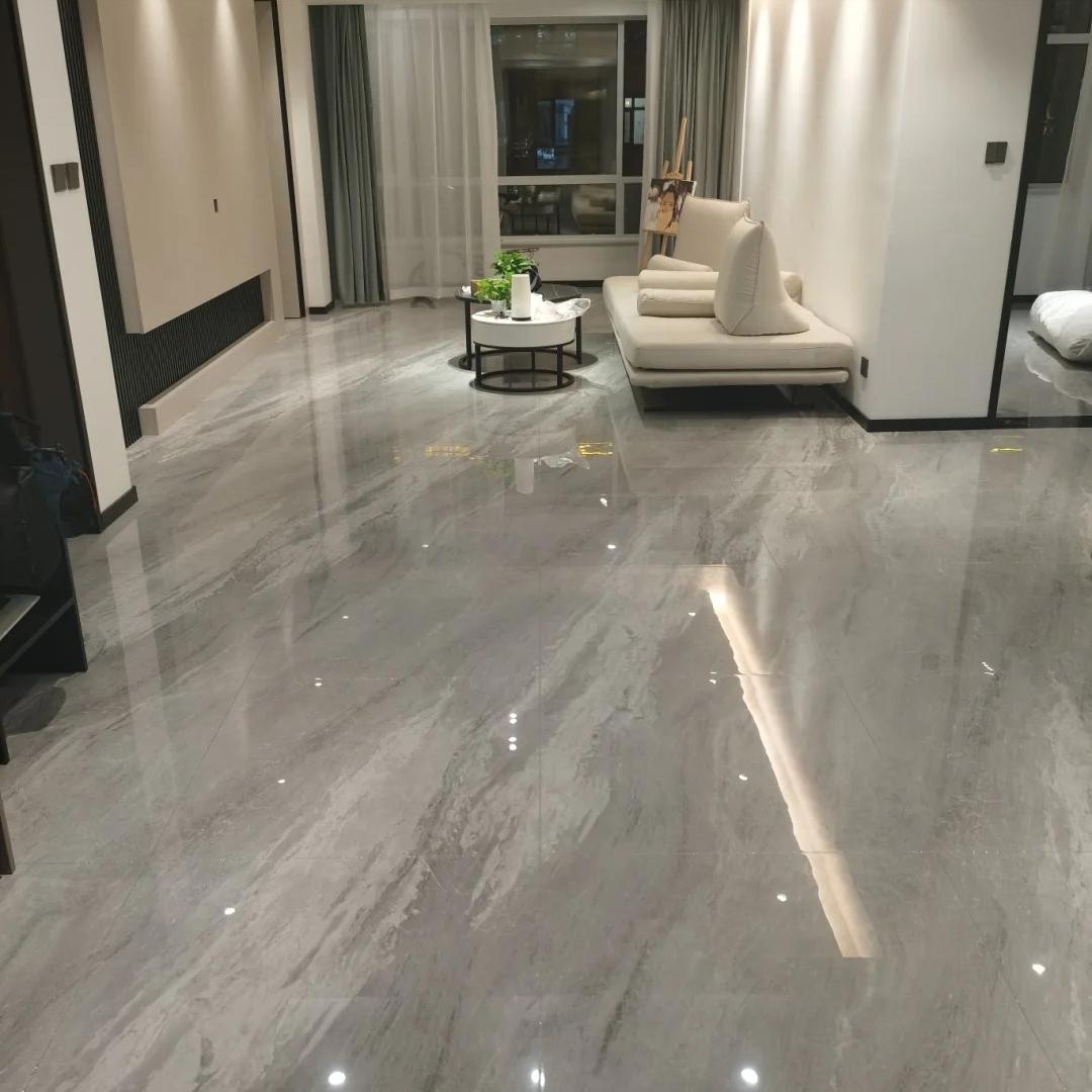 卧室已经铺了木板改成地砖麻烦吗,木板改地砖需要多少钱